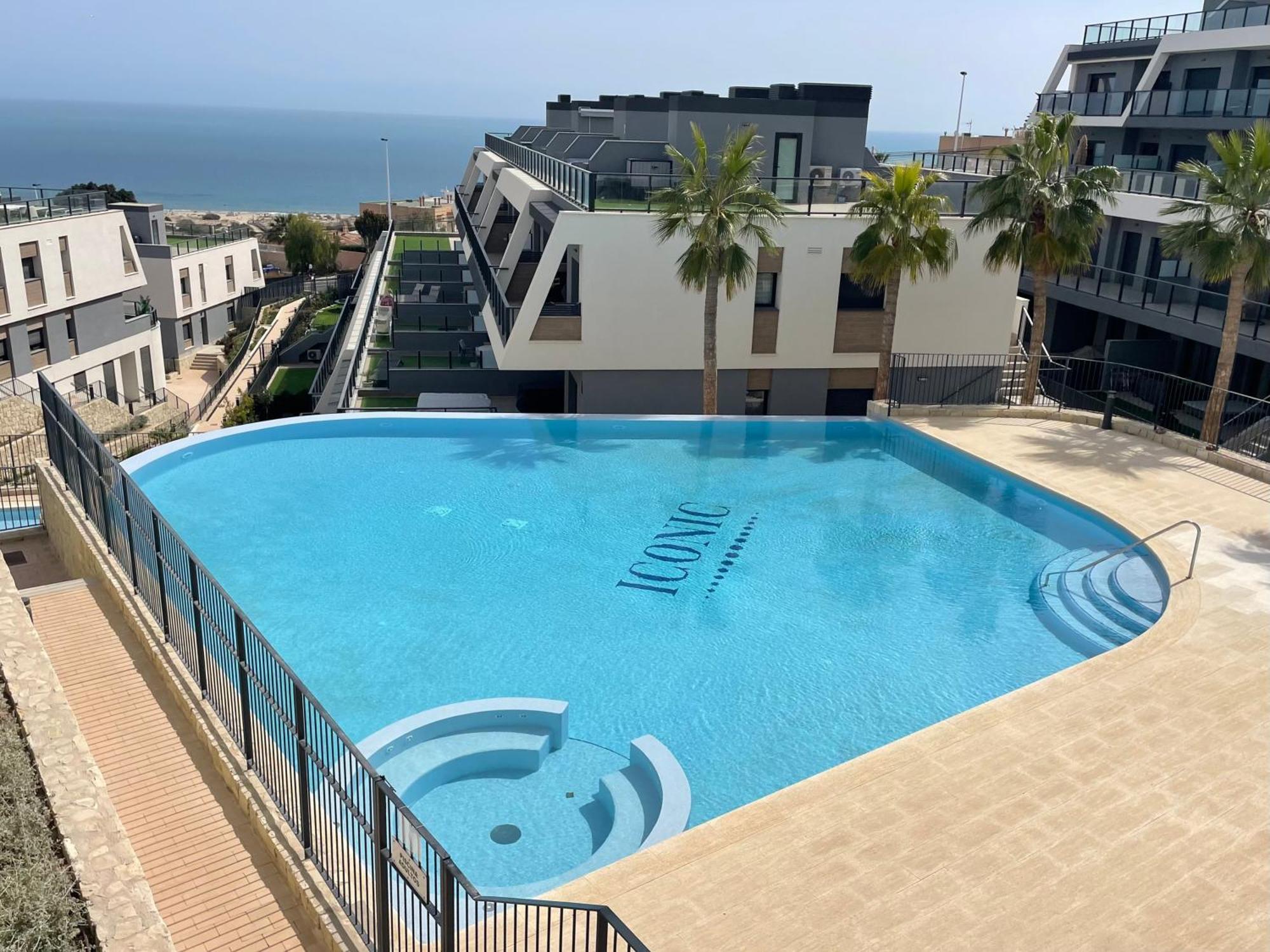 Iconic Alluba Alicante Luxury Bay グラン・アラカント エクステリア 写真